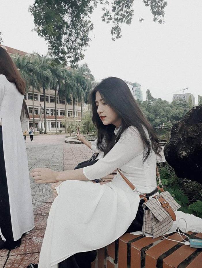 5 cô giáo sinh năm 1997 nổi tiếng trên mạng với nhan sắc ngọt ngào-15