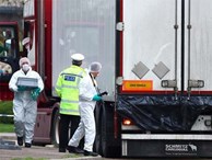 Chính phủ ứng trước chi phí đưa 39 người thiệt mạng ở Anh về nước