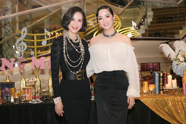 MC Thanh Mai mặc váy bó sát khoe đường cong quyến rũ ở tuổi 46-1