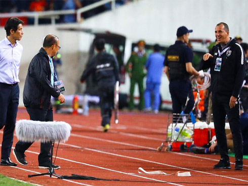 Hòa Thái Lan có phải là bước lùi của thầy Park, của đội tuyển Việt Nam?-11