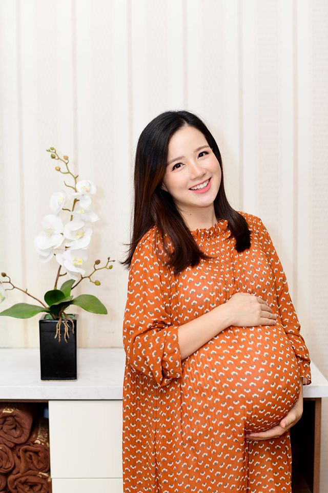 MC Minh Trang: Từ hot girl Hoa học trò đến bà mẹ đông con nhất VTV-7