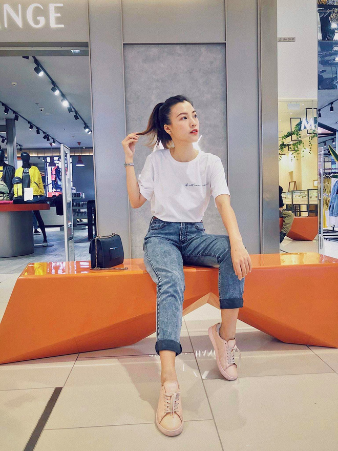 Khối tài sản của MC Hoàng Oanh trước khi lên xe hoa: Cát xê khủng, nhà tiền tỷ, nhưng sống kiểu đối lập hẳn-13