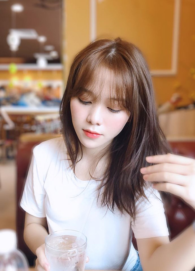 Lại thêm một nữ sinh gây sốt đến từ lò đào tạo Hoa hậu Ngoại thương: Nhan sắc cực phẩm, cái tên còn độc lạ hơn-6