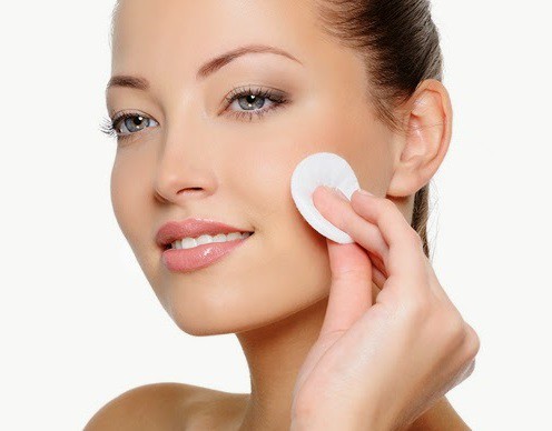 Học ngay cách chăm sóc da dầu mụn đúng cách vào mùa đông-2