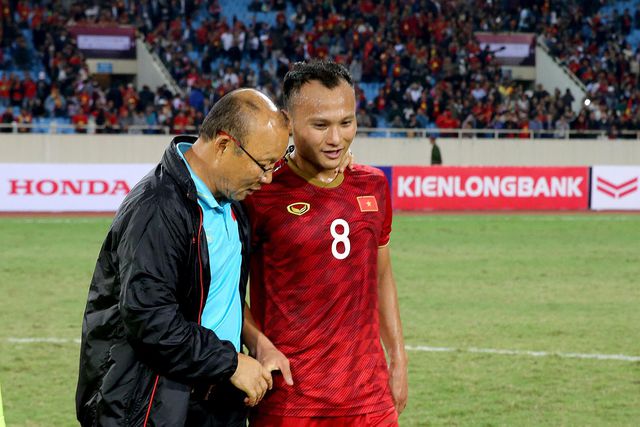 U22 Việt Nam bay” trên đôi cánh của đội tuyển quốc gia-1