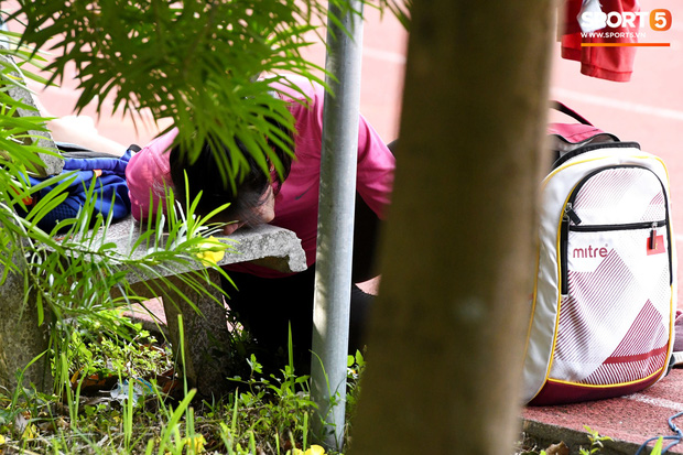 Những cô gái chân dài dành cả thanh xuân để chạy: Gục ngã, nôn khan rồi lại đứng dậy vì mục tiêu vàng SEA Games-7