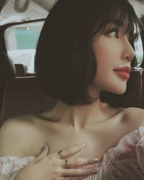 Hốt hoảng với khuôn mặt dài ngoằng của Elly Trần, nét baby ngày đó đâu rồi?-10