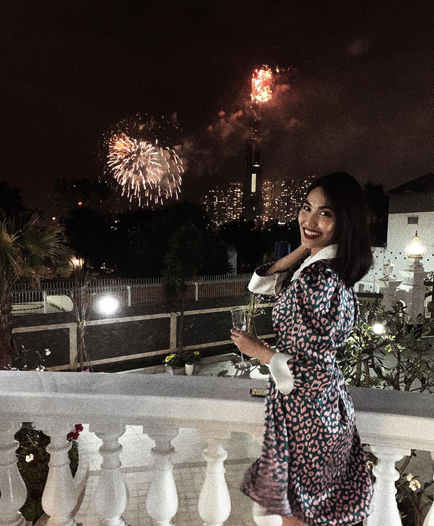 Bên trong biệt thự của dàn mỹ nhân Việt: Dát vàng, sang như khách sạn 5 sao, nhà Hà Tăng lên hẳn KBS Hàn Quốc-18