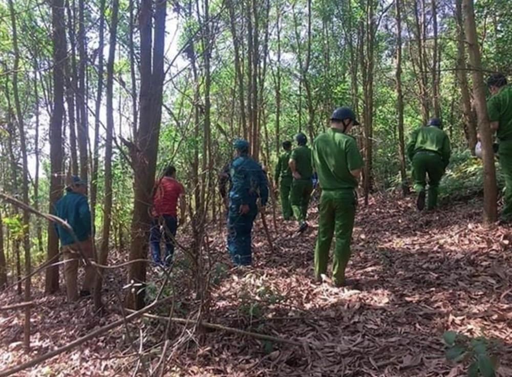 Vụ nữ tài xế taxi bị trói trên núi: Nghi phạm nói được thuê giết-2