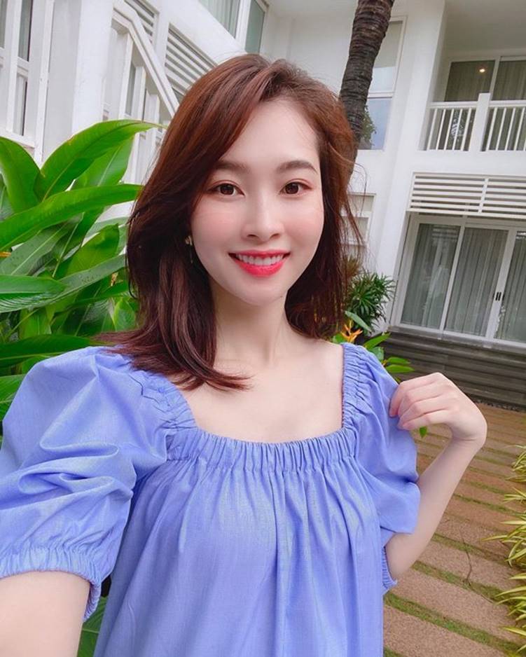 Đặng Thu Thảo diện đầm rộng thùng thình vẫn xứng danh thần tiên tỉ tỉ-2