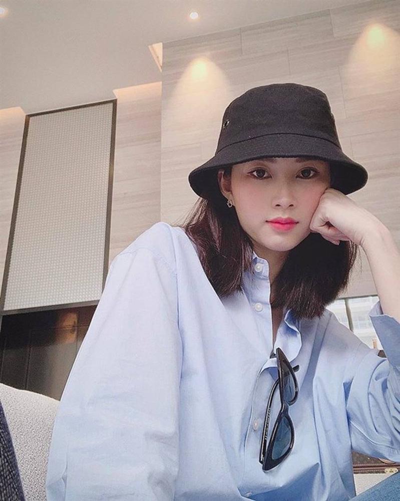 Đặng Thu Thảo diện đầm rộng thùng thình vẫn xứng danh thần tiên tỉ tỉ-8