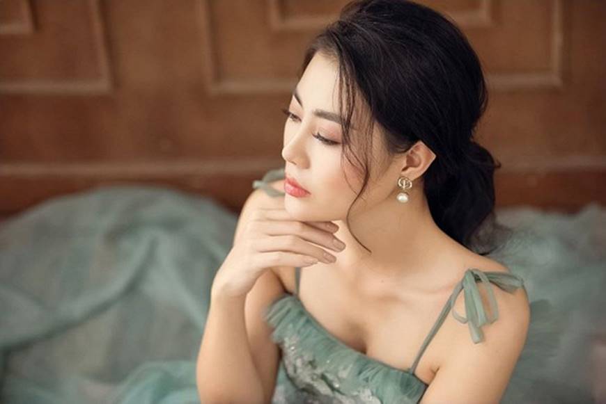 Thanh Hương diện đầm 2 dây xòe, dịu dàng và ngọt ngào đến lạ-2