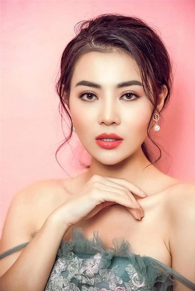 Thanh Hương diện đầm 2 dây xòe, dịu dàng và ngọt ngào đến lạ-5