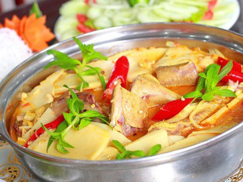 Lẩu cá khoai chua cay phong cách thuyền chài cho ngày đông ngon hết nấc!-5