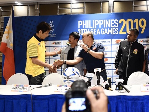 U22 Việt Nam vs U22 Brunei: Để dành Quang Hải cho trận Thái Lan-6