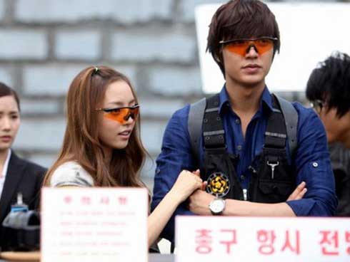 Tuổi thơ đầy cay đắng của Goo Hara: Bị cô lập, bị đánh đến ngất ở trường, bị đập hội đồng vì quá xinh đẹp-3