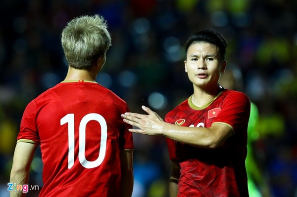 Vì sao không ai nhận áo số 10 ở U22 Việt Nam?-1