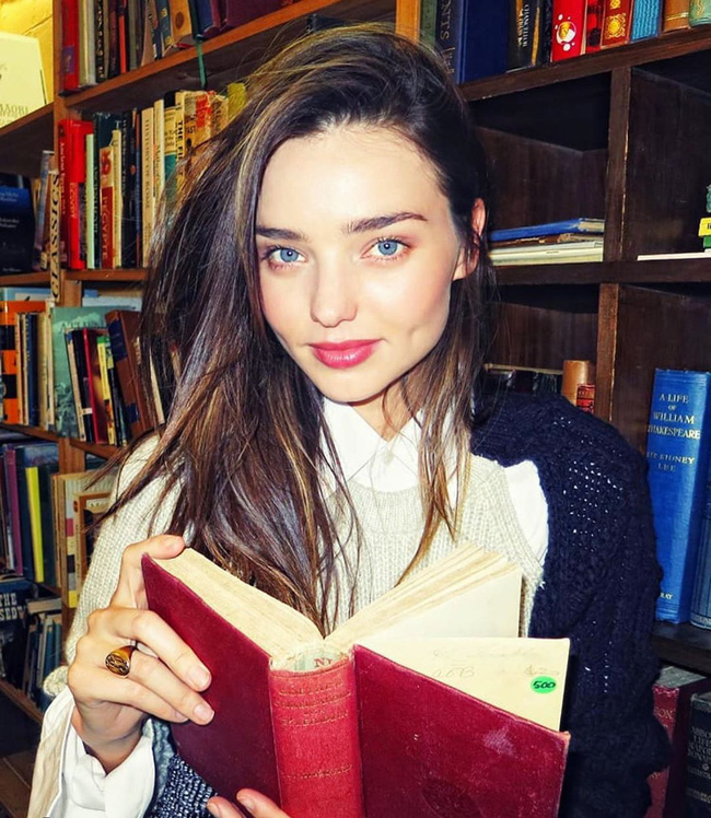 Ngỡ chẳng liên quan, Công nương Kate và Hà Tăng lại cùng mê một loại dầu dưỡng được coi là siêu sao chống lão hóa-4