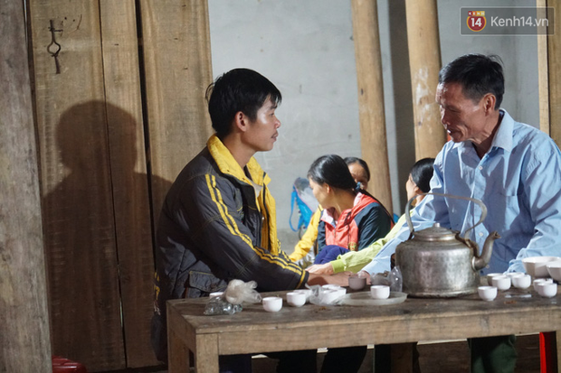 Người cha thất thần không nói nên lời khi con trai 6 tuổi nghi bị mẹ kế sát hại, giấu xác ở vườn mía sau nhà-5