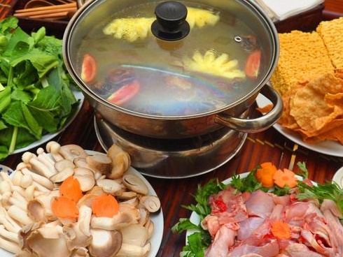 Những kiểu ăn lẩu độc khủng khiếp, hại dạ dày và khoang miệng mà ngay cả dân sành” ăn cũng dễ mắc phải-5