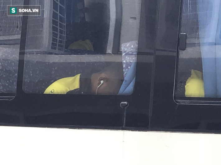 Chưa đấu Việt Nam, U22 Brunei đã khốn khổ với sự cố khó hiểu khi đặt chân tới sân Binan-7