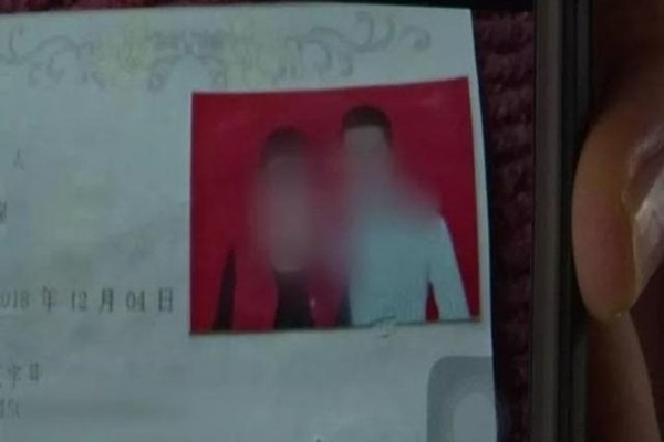 Đang ngủ với bạn gái thì người lạ xông vào tấn công, chàng trai phát hiện sự thật gây sốc-2