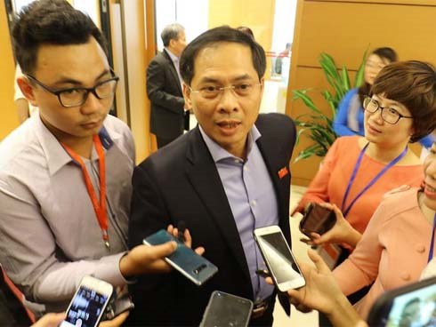 Thứ trưởng Ngoại giao: Hầu hết các gia đình muốn đưa thi thể về, một số muốn nhận tro cốt