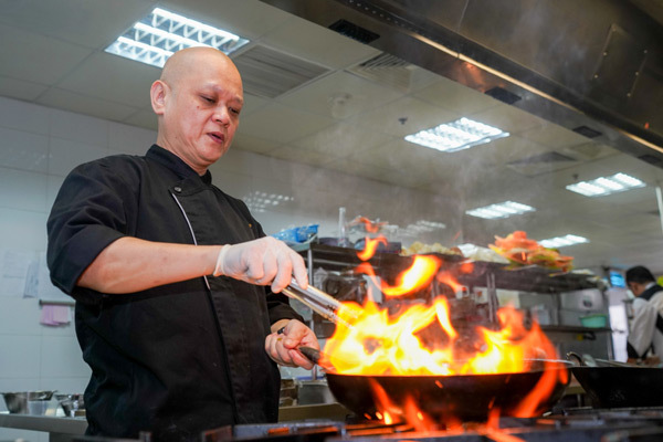 Bí mật sau thực đơn công phu của nhà hàng ‘quý tộc buộc phải đến’-3