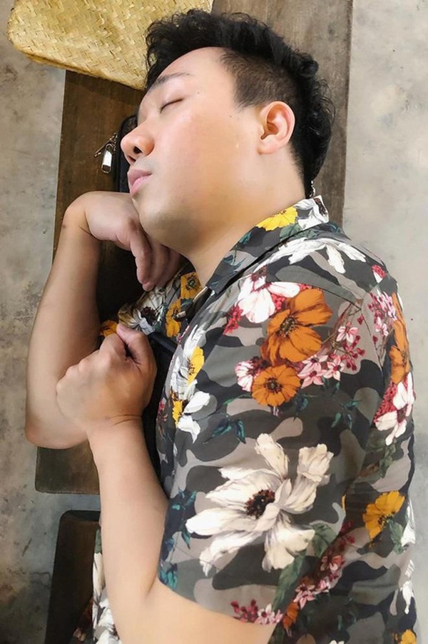 Đăng clip Trấn Thành ngủ trên sân khấu, Ngô Kiến Huy nhanh chóng bị nghiệp quật-4