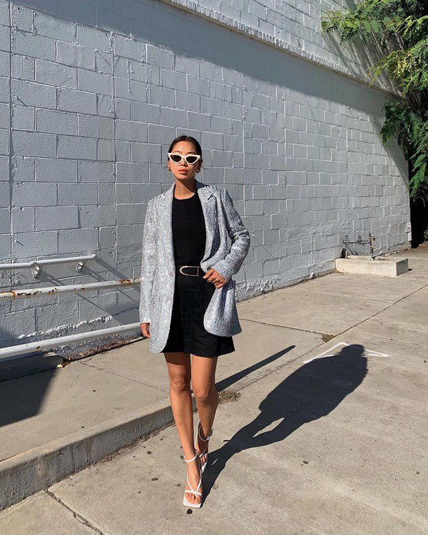 Chuẩn bị cho mùa tiệc tùng cuối năm, đây là những gam màu không thể vắng mặt trong tủ đồ-20