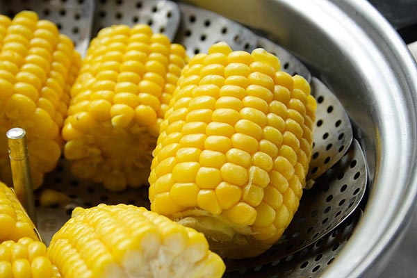 Ăn ngô không chỉ cực bổ dưỡng mà thực phẩm này còn được dùng để chữa ti tỉ bệnh vào ngày lạnh nữa!-1