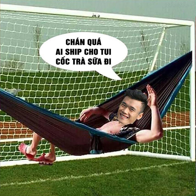 Dân mạng chế ảnh Bùi Tiến Dũng mờ nhạt nhất trận với U22 Brunei-1