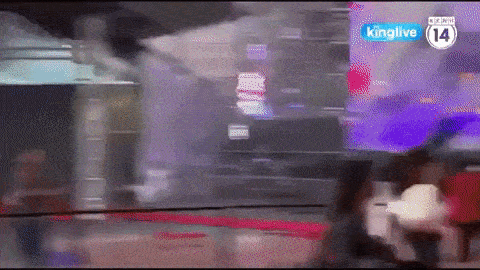 Khán giả bức xúc với BTC AAA 2019 sát giờ G: bắt fan phải chờ đợi 8 tiếng đồng hồ, quản lí lộn xộn và bất công với cả hạng vé đắt nhất!-2