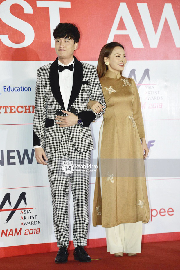 Phim hết tình tan: Quốc Trường và Bảo Thanh lên đồ như người dưng ngược lối dù sóng đôi trên thảm đỏ AAA-5