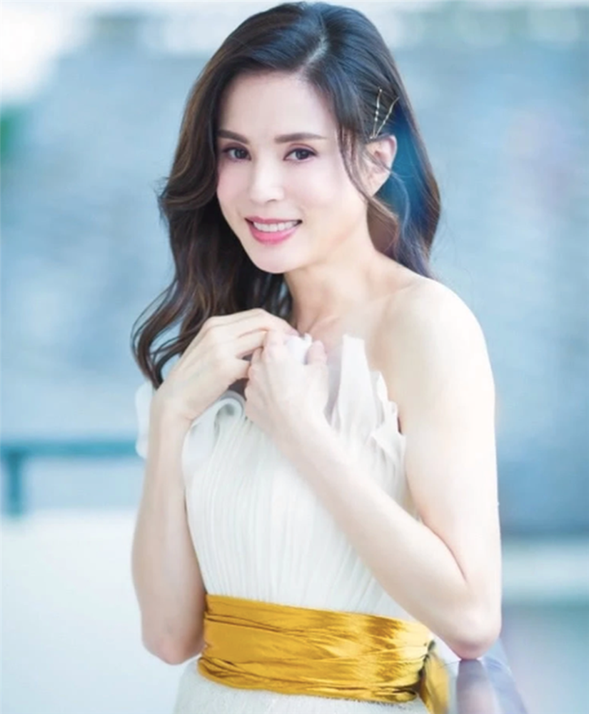 Tiểu Long Nữ” Lý Nhược Đồng trẻ đẹp đáng ngưỡng mộ!-8