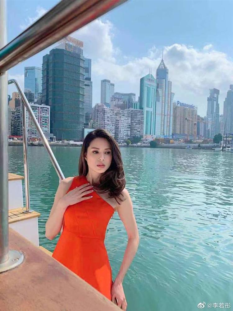 Tiểu Long Nữ” Lý Nhược Đồng trẻ đẹp đáng ngưỡng mộ!-15