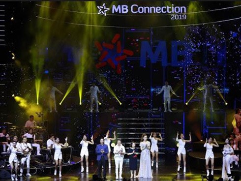 Khi ta 25 - Live Concert ‘chạm’ trái tim khán giả