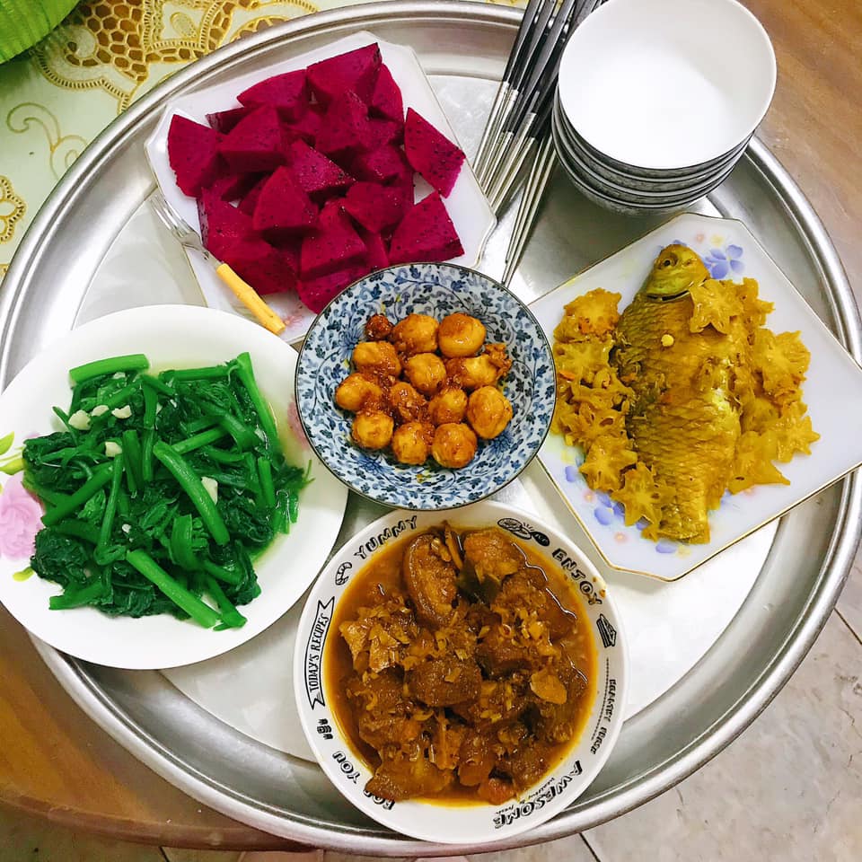 Mâm cơm gái Nghệ An nấu cho 5 người chưa tới 100k vẫn đề huề khiến chồng khen nở mũi-10