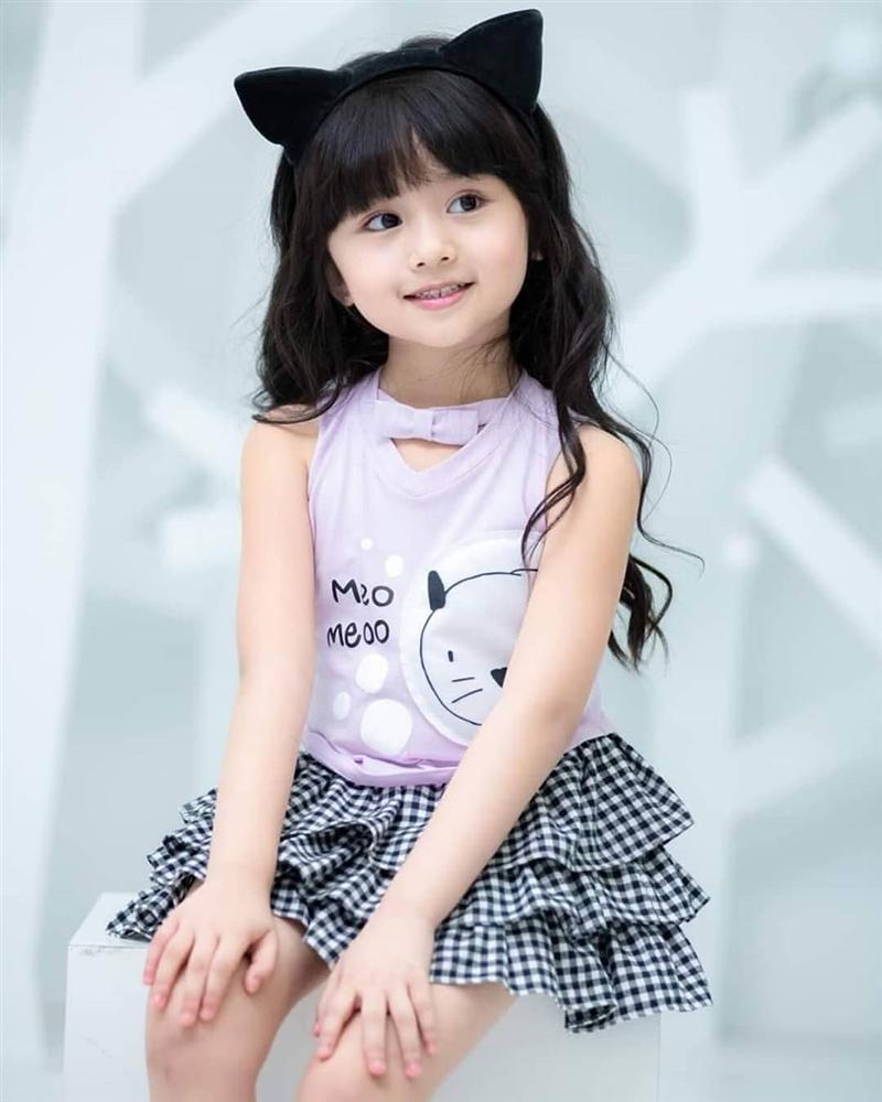 Cô bé 6 tuổi đăng quang Hoa hậu nhí Thái Lan 2019-9