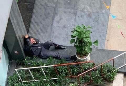 Xôn xao lá thư tuyệt mệnh của bé gái 11 tuổi nhảy lầu chung cư tự tử vì chuyện gia đình: Giá mà bây giờ gia đình mình như vậy thì tốt quá, nhưng không, mọi thứ tan vỡ rồi-2