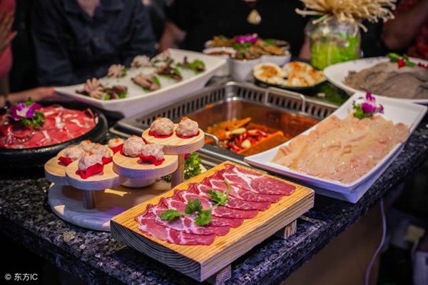 Những kiểu ăn lẩu độc khủng khiếp, hại dạ dày và khoang miệng mà ngay cả dân sành” ăn cũng dễ mắc phải-4