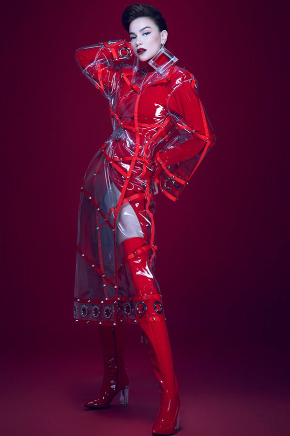 Hà Hồ đẳng cấp, hút hồn và nữ quyền trong bộ ảnh kỉ niệm 15 năm ca hát-6