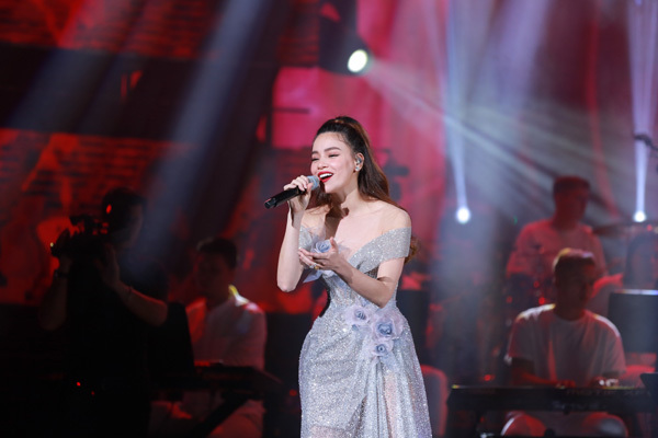 Dàn sao ‘khủng’ hội ngộ MB Connection 2019-7