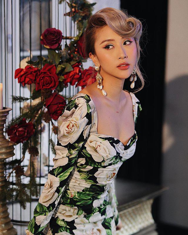 Đụng hàng chiếc đầm hoa 60 triệu với mỹ nhân khắp châu Á, Hồ Ngọc Hà vẫn đẹp bất bại-7