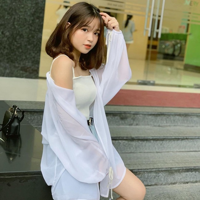 Quang Hải đá chính, bạn gái tin đồn khoe sắc tiếp lửa U22 Việt Nam đấu U22 Lào-3