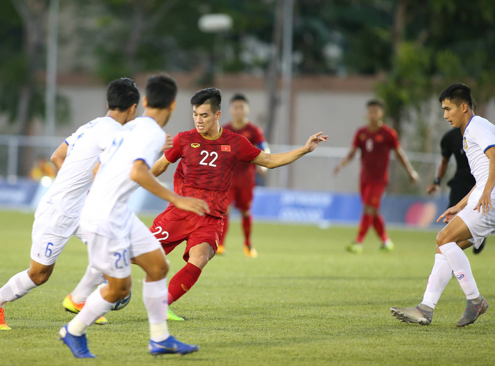 Quang Hải nổ súng, U22 Việt Nam thắng lớn nhưng thầy Park bắt đầu phải lo lắng-3