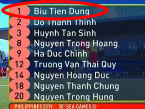 Ghi bàn tại SEA Games sau 8 năm, Trọng Hoàng lập tức tặng bàn thắng cho vợ theo cách rất lãng mạn-7