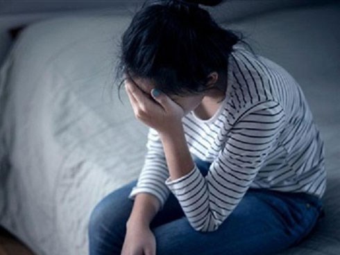 Tôi vừa sinh con chưa lâu, chồng bỗng nói muốn dành tiền mua ô tô, ngờ đâu đằng sau ấy lại ẩn chứa suy tính sâu xa và sự nhẫn tâm đến lạnh người