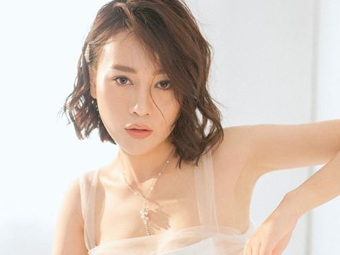 Chán tóc ngắn, Quỳnh Búp Bê thay đổi 180 độ với mái tóc dài vừa sexy vừa sang chảnh-9