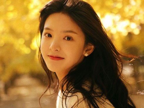 Phụ nữ thuộc 4 cung Hoàng đạo này trời sinh số giàu sang, giỏi kiếm đầu tư làm tiền 